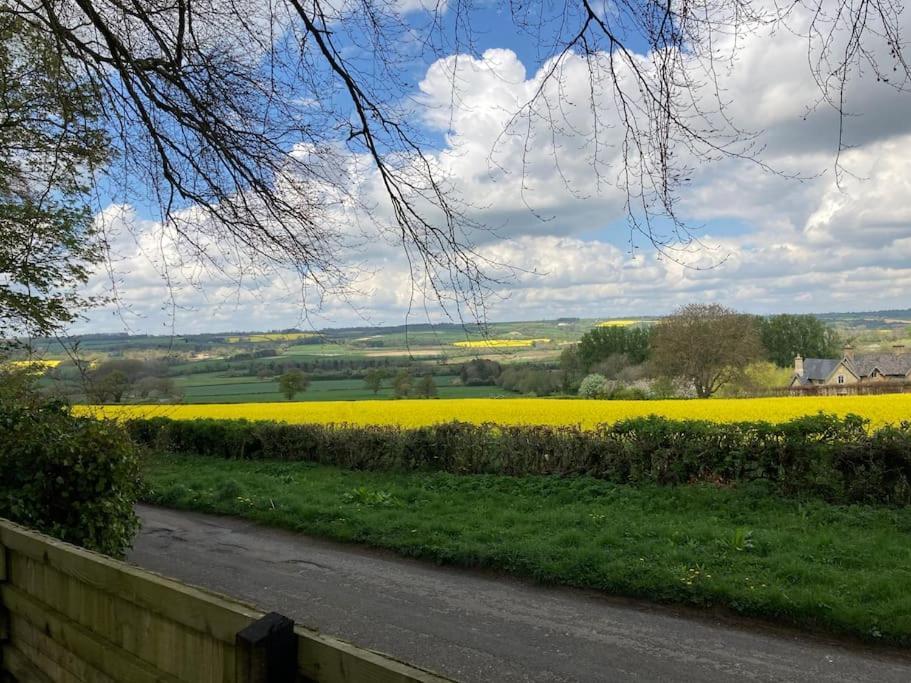 Cosy Retreat In The Heart Of The Cotswolds. Leilighet Chipping Norton Eksteriør bilde